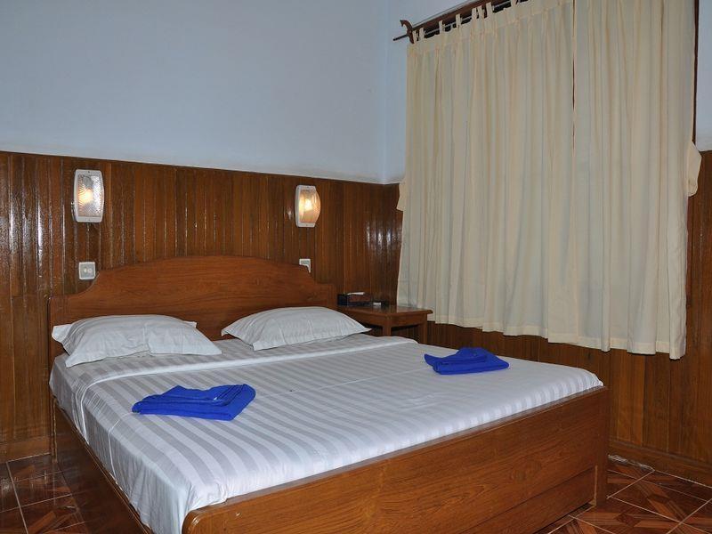 Saw Nyein San Guest House Nyaung-U Екстер'єр фото