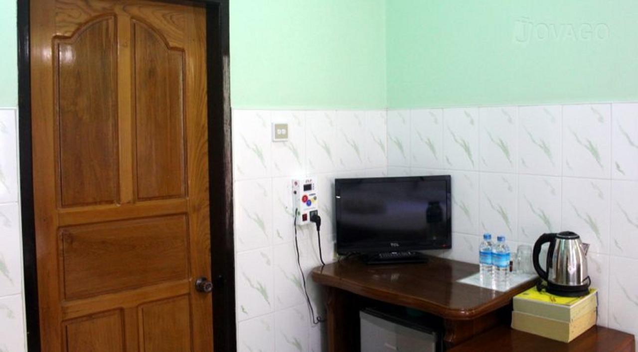 Saw Nyein San Guest House Nyaung-U Екстер'єр фото