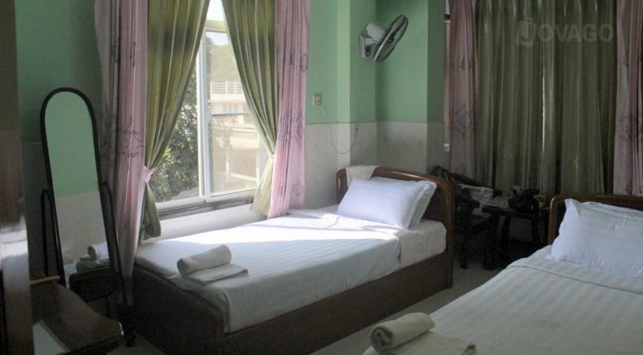 Saw Nyein San Guest House Nyaung-U Екстер'єр фото