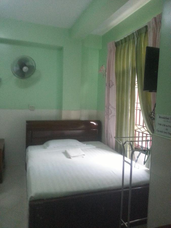 Saw Nyein San Guest House Nyaung-U Екстер'єр фото