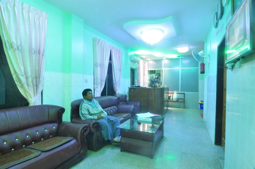 Saw Nyein San Guest House Nyaung-U Екстер'єр фото