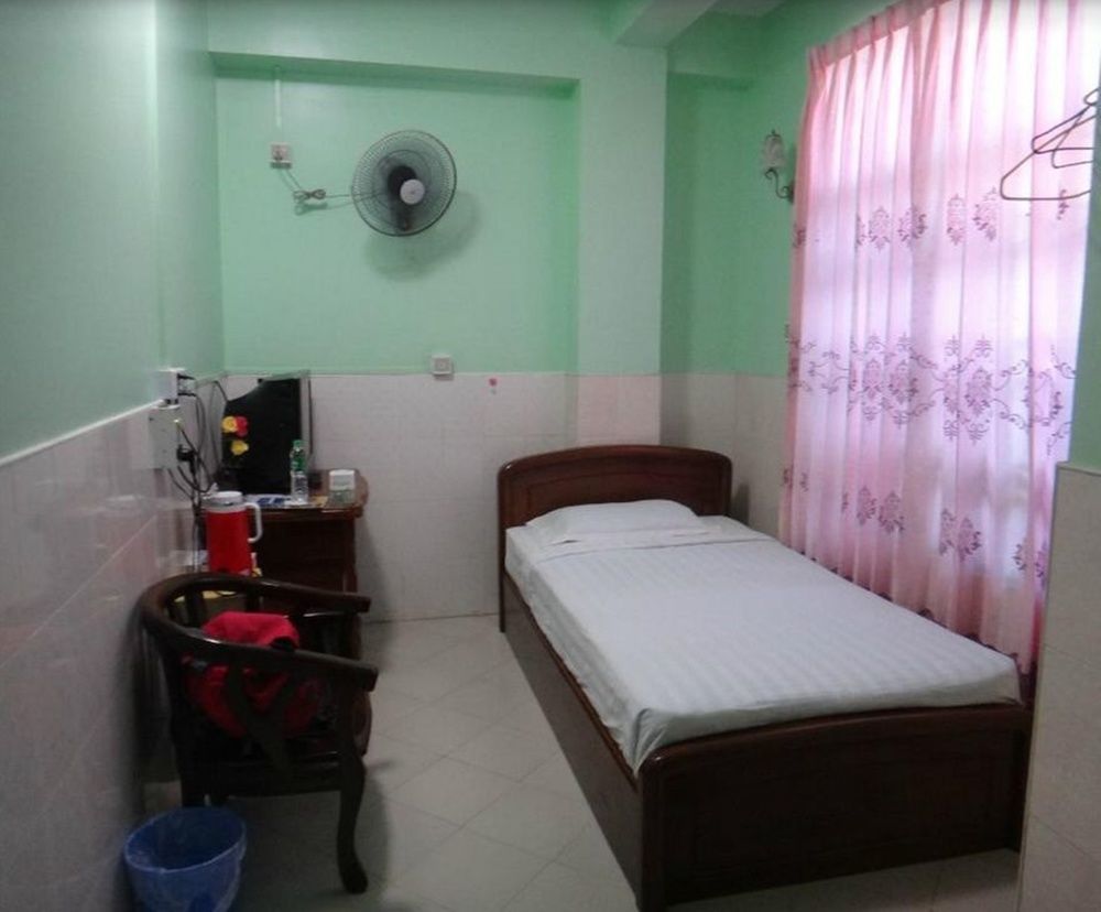 Saw Nyein San Guest House Nyaung-U Екстер'єр фото