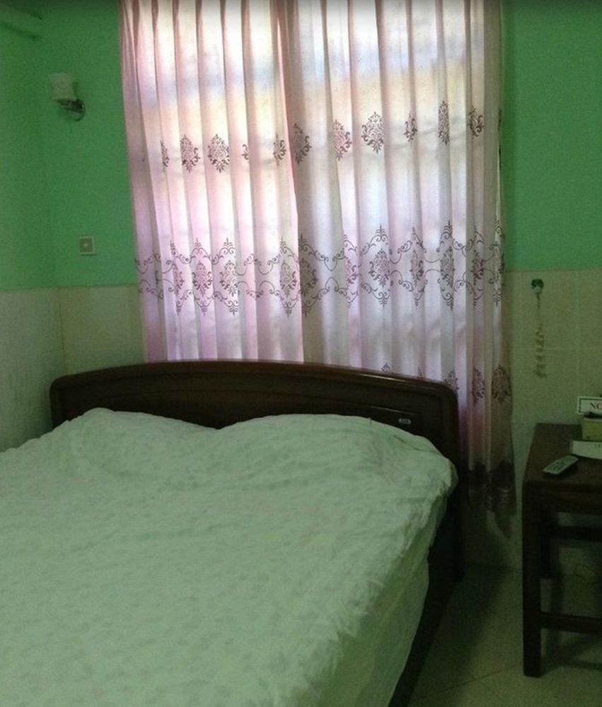 Saw Nyein San Guest House Nyaung-U Екстер'єр фото