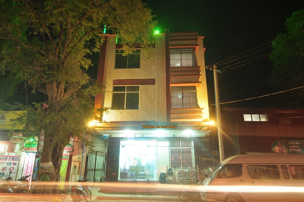 Saw Nyein San Guest House Nyaung-U Екстер'єр фото
