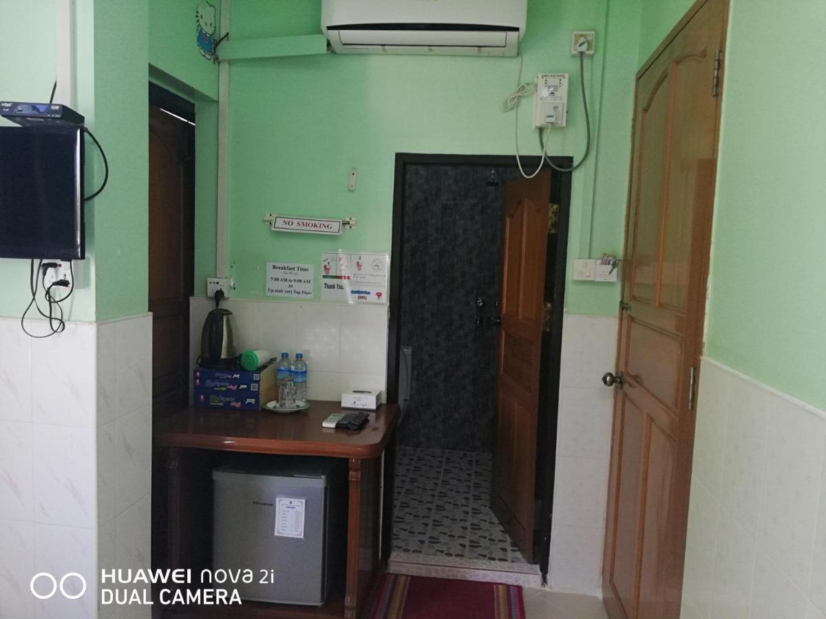 Saw Nyein San Guest House Nyaung-U Екстер'єр фото